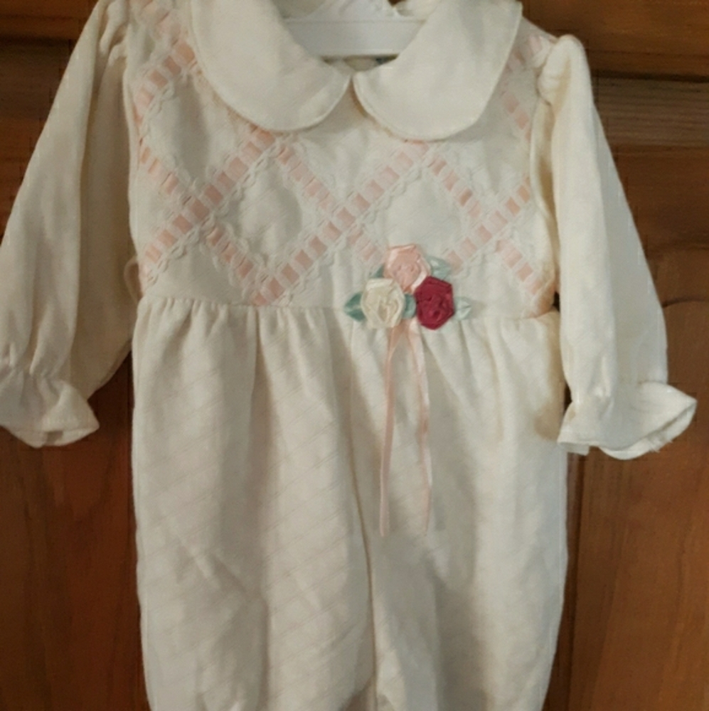 Vintage Baby Clothing - Picture 2 of 6